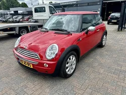 Rood Gebruikt 2002 Mini ONE Salt Hatchback | € 3.450 (Eerlijke prijs)