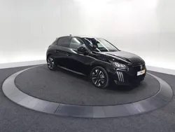 Zwart Gebruikt 2024 Peugeot 208 Allure Hatchback | € 21.795 (Eerlijke prijs)