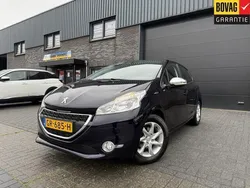 Blauw Gebruikt 2015 Peugeot 208 Style Hatchback | € 6.450 (Eerlijke prijs)