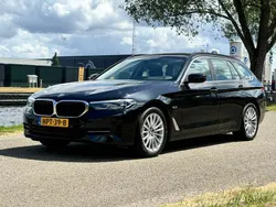 Zwart Gebruikt 2022 BMW 530 Stationwagen | € 37.450 (Super prijs)