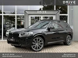 Zwart Gebruikt 2022 BMW X3 Executive SUV | € 45.500 (Eerlijke prijs)