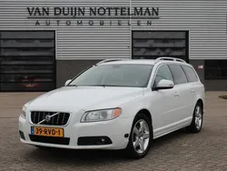 Wit Gebruikt 2009 Volvo V70 Summum Stationwagen | € 12.950 (Duur)