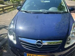 Blauw Gebruikt 2007 Opel Corsa Essentia Hatchback | € 1.600 (Eerlijke prijs)