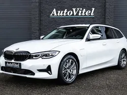 Wit Gebruikt 2021 BMW 330 Stationwagen | € 31.945 (Goede deal)