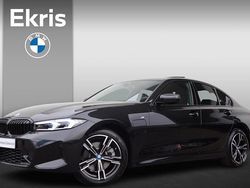 Zwart Gebruikt 2025 BMW 320 M Sport Sedan | € 48.900 (Duur)