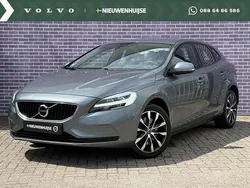 Grijs Gebruikt 2018 Volvo V40 Dynamic Stationwagen | € 19.499 (Eerlijke prijs)
