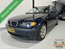 Blauw Gebruikt 2003 BMW 318 Stationwagen | € 999 (Super prijs)