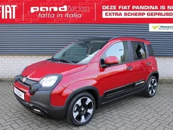 Rood Nieuw 2025 Fiat Panda Hatchback | € 22.240 (Eerlijke prijs)