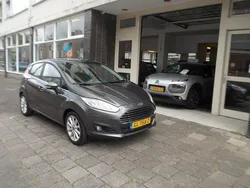 Grijs Gebruikt 2015 Ford Fiesta Titanium Hatchback | € 8.450 (Eerlijke prijs)