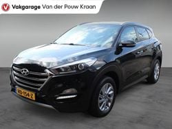 Zwart Gebruikt 2015 Hyundai Tucson Comfort SUV | € 17.340 (Eerlijke prijs)