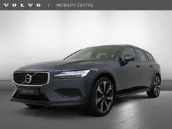 Blauw Gebruikt 2019 Volvo V60 Pro Stationwagen | € 32.950 (Duur)
