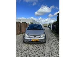 Grijs Gebruikt 2001 Mercedes A160 Avantgarde MPV | € 1.995 (Eerlijke prijs)