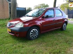 Rood Gebruikt 2006 Dacia Logan Lauréate Sedan | € 2.250 (Iets duurder)