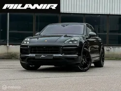 Zwart Gebruikt 2022 Porsche Cayenne SUV | € 78.445 (Goede deal)