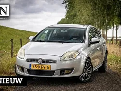 Grijs Gebruikt 2009 Fiat Bravo Racing Hatchback | € 3.490 (Eerlijke prijs)