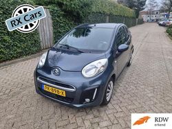 Grijs (metallic) Gebruikt 2012 Citroën C1 Attraction Hatchback | € 2.150 (Goede deal)