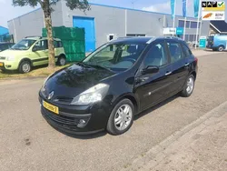 Zwart Gebruikt 2009 Renault Clio GrandTour Business Stationwagen | € 2.250 (Eerlijke prijs)