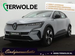 Grijs Nieuw 2025 Renault Megane E-Tech Equilibre Hatchback | € 32.450 (Super prijs)