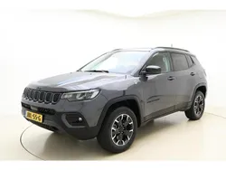 Grijs Gebruikt 2023 Jeep Compass Trailhawk SUV | € 33.945 (Iets duurder)
