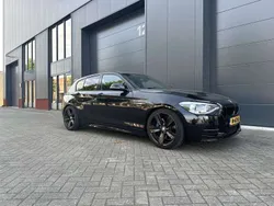 Zwart Gebruikt 2013 BMW M135 Hatchback | € 21.250 (Super prijs)