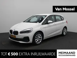 Wit Gebruikt 2020 BMW 225 Active Tourer Executive MPV | € 23.900 (Eerlijke prijs)