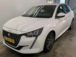 Wit Gebruikt 2021 Peugeot 208 Active Hatchback | € 14.945 (Eerlijke prijs)