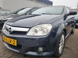 Blauw Gebruikt 2010 Opel Tigra Cabriolet | € 4.495 (Eerlijke prijs)