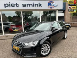 Zwart Gebruikt 2013 Audi A3 Sportback Attraction Hatchback | € 9.900 (Goede deal)
