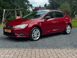 Rood Gebruikt 2013 Seat Leon Style Hatchback | € 6.950 (Eerlijke prijs)