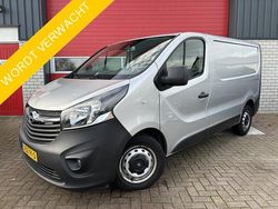 Grijs (metallic) Gebruikt 2019 Opel Vivaro Edition Van | € 9.888 (Super prijs)
