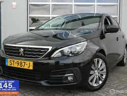 Zwart Gebruikt 2018 Peugeot 308 Premium Hatchback | € 8.800 (Goede deal)