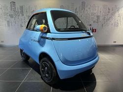 Zwart Nieuw 2025 Micro Microlino SUV | € 16.680