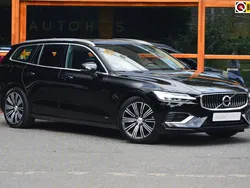 Zwart Gebruikt 2022 Volvo V60 Inscription Stationwagen | € 32.950 (Super prijs)