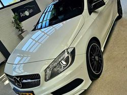 Wit Gebruikt 2014 Mercedes A180 Prestige Hatchback | € 12.999 (Eerlijke prijs)