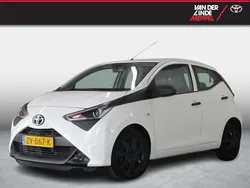 Wit Gebruikt 2019 Toyota Aygo Hatchback | € 9.950 (Eerlijke prijs)
