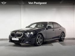 Zwart Gebruikt 2024 BMW i5 Comfort Edition Sedan | € 57.400 (Eerlijke prijs)