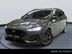 Grijs Gebruikt 2022 Ford Focus Stationwagen | € 19.945 (Iets duurder)