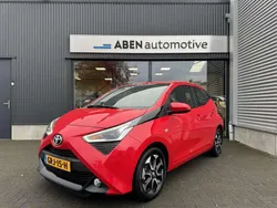 Rood Gebruikt 2019 Toyota Aygo X-play Hatchback | € 11.945 (Iets duurder)