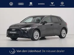 Zwart Gebruikt 2022 Audi A3 Sportback e-tron Sedan | € 25.940 (Goede deal)