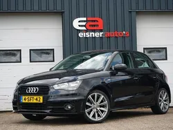 Zwart, metallic lak Gebruikt 2013 Audi A1 Sportback Admired Hatchback | € 7.949 (Goede deal)
