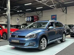 Blauw, metallic lak Gebruikt 2015 VW Golf VII Stationwagen | € 12.999 (Iets duurder)