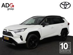 Wit Gebruikt 2021 Toyota RAV4 Hybrid SUV | € 33.950 (Eerlijke prijs)