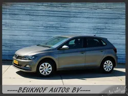 Grijs Gebruikt 2021 VW Polo Comfortline Hatchback | € 14.999 (Eerlijke prijs)