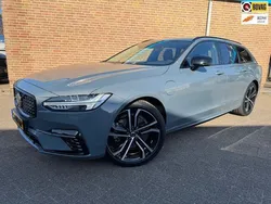 Grijs, metallic lak Gebruikt 2022 Volvo V90 R-Design Stationwagen | € 44.950 (Goede deal)