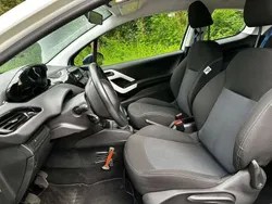 Gebruikt 2014 Peugeot 208 Active Hatchback | € 6.250 (Eerlijke prijs)