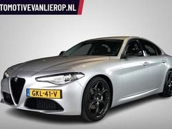 Grijs Gebruikt 2018 Alfa Romeo Giulia Ti Sedan | € 22.995 (Eerlijke prijs)
