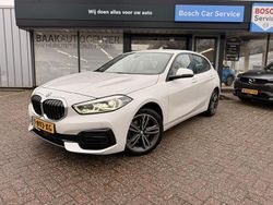 Wit Gebruikt 2023 BMW 118 Hatchback | € 25.950 (Goede deal)