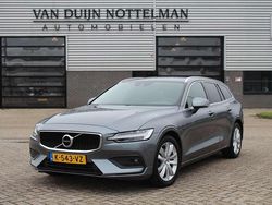 Grijs Gebruikt 2021 Volvo V60 Business Edition Stationwagen | € 25.950 (Super prijs)