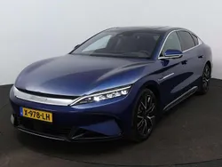 Blauw, metallic lak Gebruikt 2023 BYD Han Sedan | € 39.950