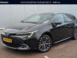 Zwart Gebruikt 2024 Toyota Corolla Hybrid Stationwagen | € 31.649